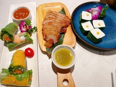 香烤猪颈肉配秘制蘸料-正泰餐厅AmazingThai(新奥购物中心店)