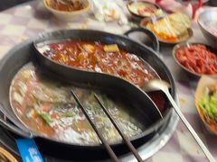 -赵美丽·重庆社区火锅·直营店(火车东站·中豪国际店)