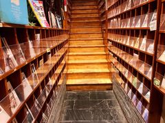 -猫的天空之城概念书店(苏州平江店)