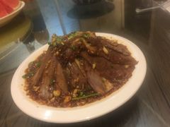 -钟掌勺忘不了地道湘菜(新天地假日广场店)