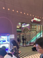 -MELAND CLUB亲子乐园•派对(虹桥万象城店)