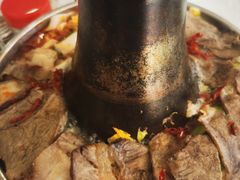 -撒拉人家.酸菜牦牛肉火锅