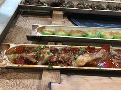 -胡须哥网红竹筒菜