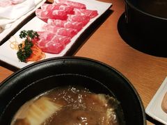 -呷哺呷哺(融创茂店)