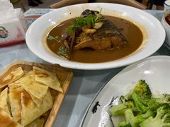 鱼头泡饼-听涛雅苑百味饺子老家菜馆