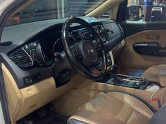 -车里行间汽车会员俱乐部·KSG隐形车衣星光店