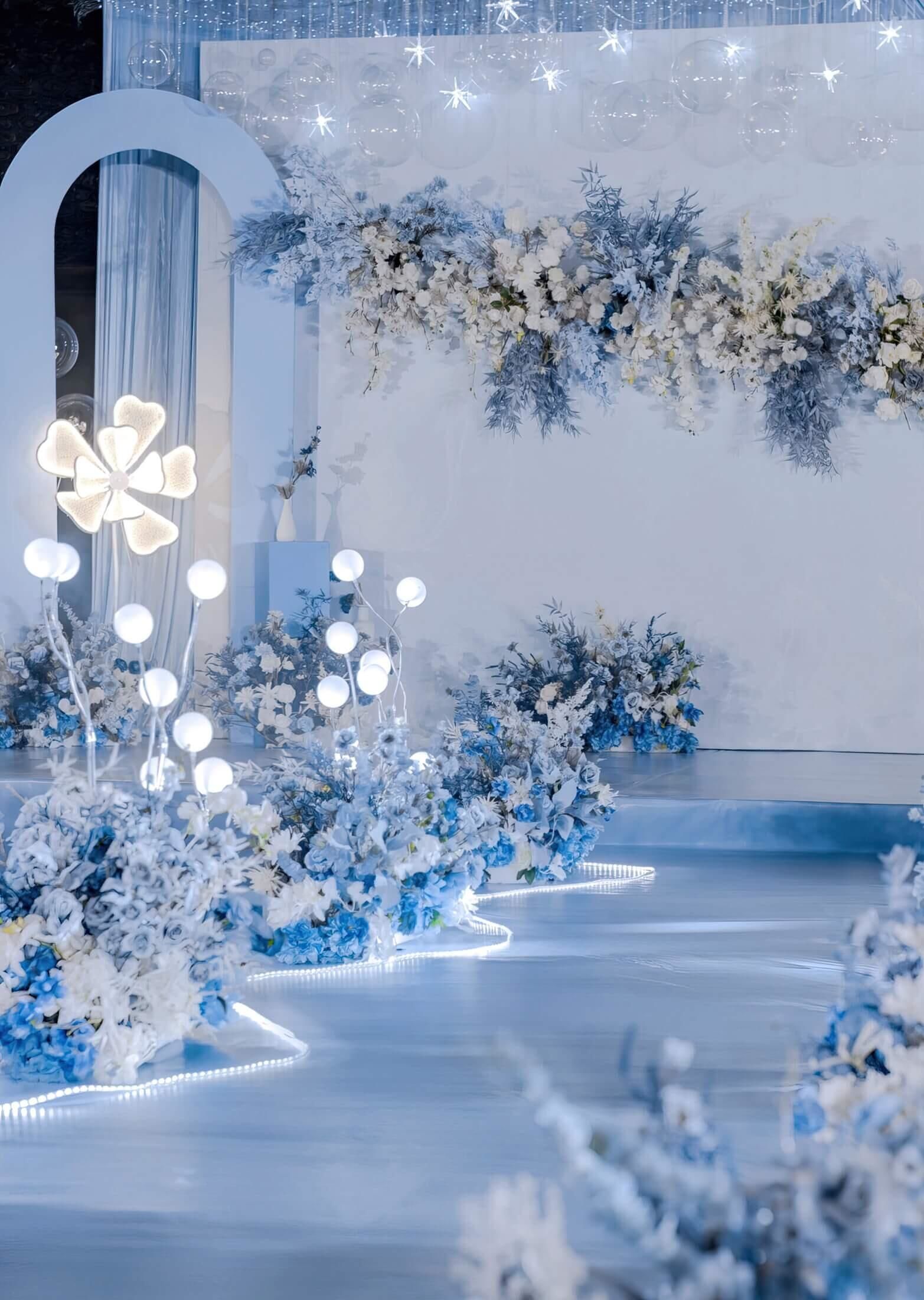 梦幻蓝色婚礼现场