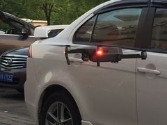 -虾弄弄海派小龙虾·牛羊蝎子火锅