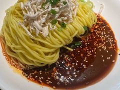 -麻六记(凤凰汇店)