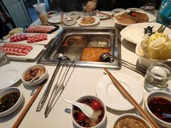 -海底捞火锅(威高广场店)