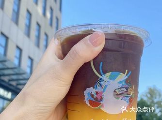 酸甜口，没有很酸，会中和咖啡的 苦
