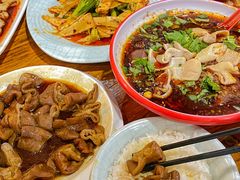 -朱大嘴肥肠血旺(福字街店)