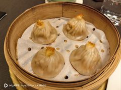 蟹粉鲜肉小笼-蟹榭·本帮江浙菜·蟹宴(大宁久光商场店)