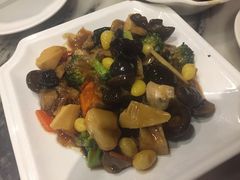 -功德林(南京西路店)