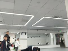 -EFL巴西柔术·综合格斗·泰拳·少儿体能训练(虹桥德必馆)