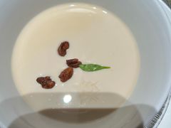 -虹潮荟·餐桌上的美食地理(太阳宫店)