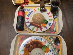 -蓝精灵乐园·世茂精灵之城主题乐园