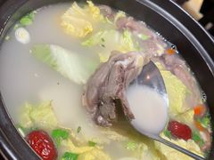 -蜜桃餐厅·江浙融合菜(荟聚购物中心店)