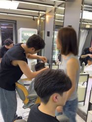 -藤野造型烫发染发