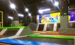 -蹦贝运动中心·蹦床·攀岩·闯关(龙岗店)