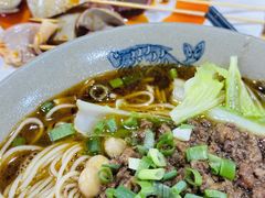 -丁丁猫重庆小面(徐州路店)
