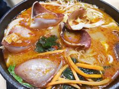 -灵芝妹子海鲜米线(劳动公园店)