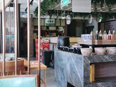 -江小渔鲜鱼火锅(辽沈二街店)