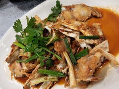 招牌煎焗大鱼头-粤·向群饭店(龙津东路总店)