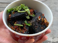-黑色经典臭豆腐·湖南特产(太平街口店)
