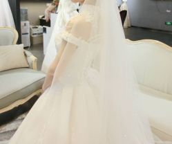 -艾米丽婚纱礼服