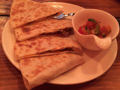 -CIN CIN CANTINA&BAR
