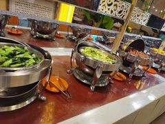 -海亮广场大酒店(万象城中山路地铁站店)