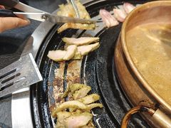 -阿山卓·野生菌火锅·纳西火塘烤肉