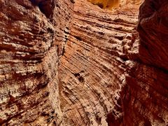 -天山神秘大峡谷