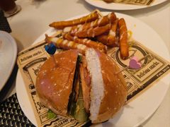 -J·one Bistro吉萬酒厨·牛排