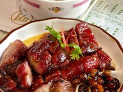 驰名厚切叉烧-憶廟街 X 沙角邨(太古城店)