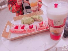 -奈雪的茶(市百一店)