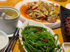 -隔壁老王·家常云南菜(花巷店)