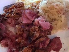 烤肘子-普兰达德国餐厅·德式脆皮烤猪肘·自酿啤酒(观唐店)
