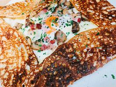 鸡蛋蘑菇熏肉荞麦可丽饼-RAC BAR(安福路店)