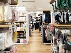 -优衣库(咸宁金诚广场店)