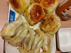 -韩海丽特色美食(秀州路店)