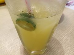 -佰搭果·广式茶餐厅(西华路店)