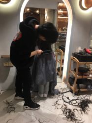 -苏豪路易士·嘉玛发廊