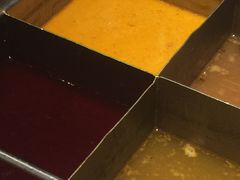 四宫格火锅-海底捞火锅(万丰桥店)