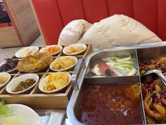 -鸡遇虾煲干锅火锅(小寨金莎店)