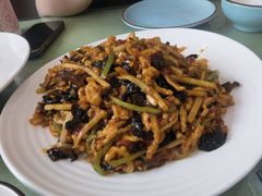 -桃子餐厅·天津菜(王顶堤总店)