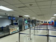 -班达拉奈克国际机场