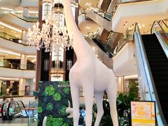 -红星美凯龙国际家居博览中心至尊mall停车场