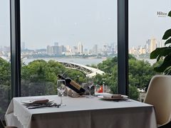-武汉世茂希尔顿酒店·汇·全日餐厅